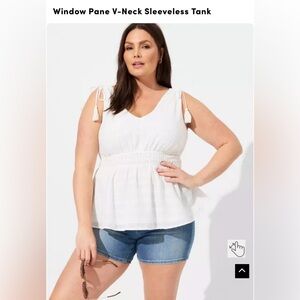 Women’s Torrid White Window Pane V-Neck Sleeveless Tank Size  4X Plus